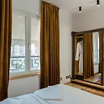 Accomodo Central Apt Suite