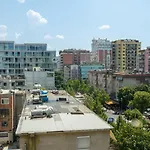 Accomodo Central Apt Suite